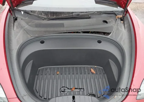 2023 Tesla Model 3 Performance Dual Motor All-Wheel Drive z USA, uszkodzony, nr VIN 5YJ3E1EC2PF661838